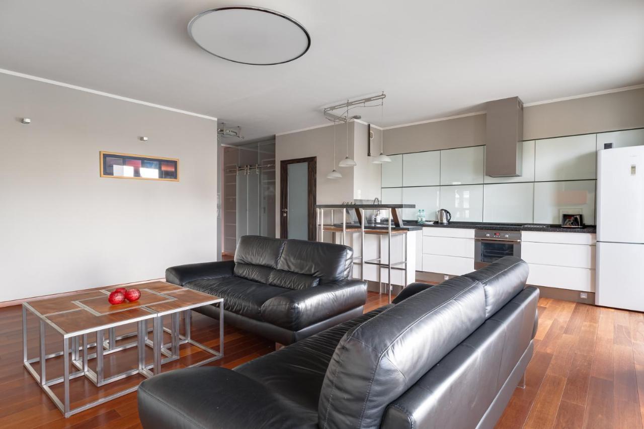 Lasek Marcelinski 2-Bedroom Apartment Poznan Exterior photo